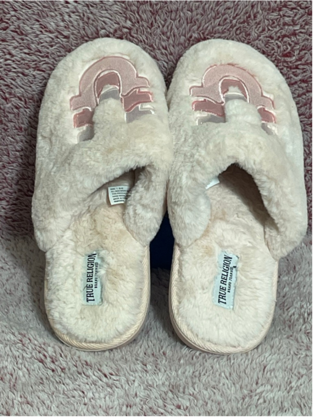 Women's True Religion Pink Faux Fur Slippers Size L (8-9)